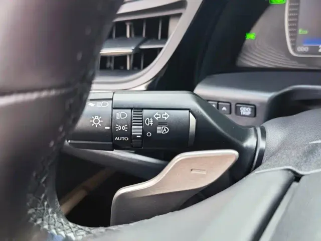 Lexus ES — Фото автомобиля 24
