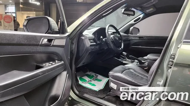 KG_Mobility_Ssangyong Rexton Новый Rexton Sport Khan Дизель 2.2 4WD — Фото автомобиля 11