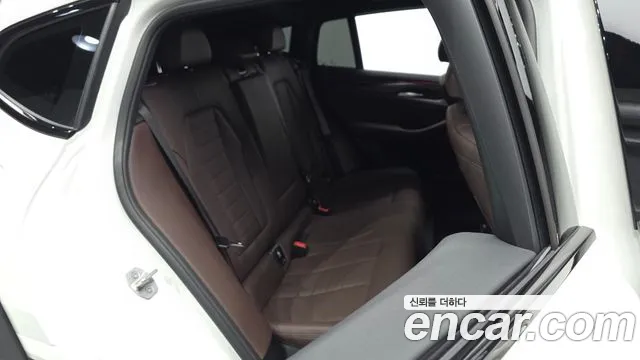 BMW X4 xDrive20i M Sport — Фото автомобиля 11