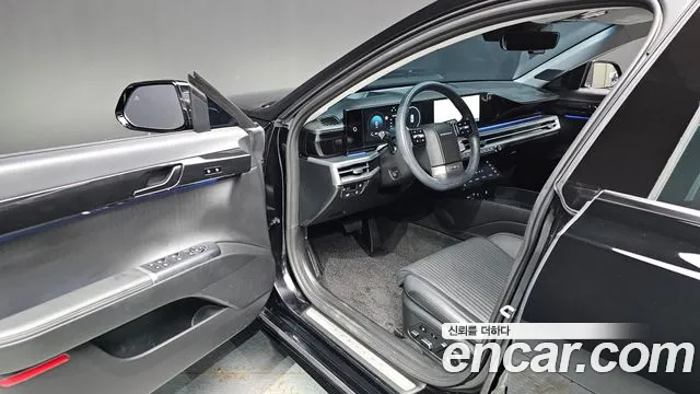Hyundai Grandeur GN7 — Фото автомобиля 15
