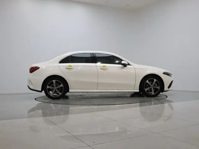 Mercedes-Benz A-Class — Фото автомобиля 7