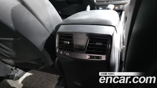 KG_Mobility_Ssangyong Rexton Новый Rexton Sport Khan Дизель 2.2 4WD — Фото автомобиля 24