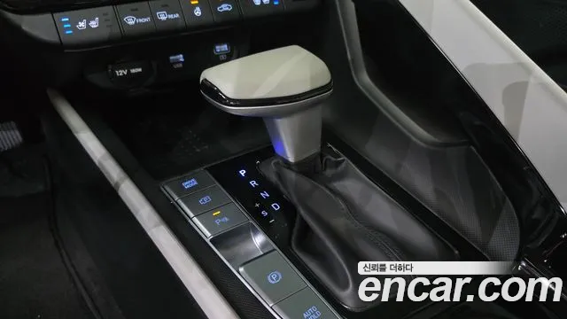 Hyundai AVANTE Avante (CN7) — Фото автомобиля 9