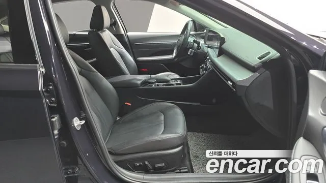 Hyundai Sonata — Фото автомобиля 14