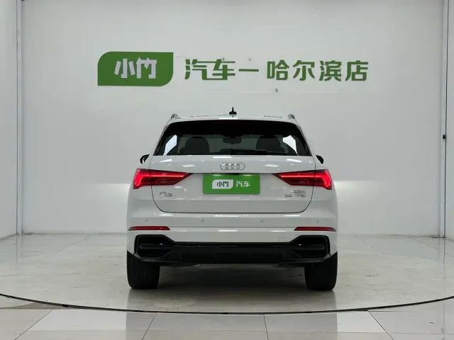 Audi Q3 — Фото автомобиля 6