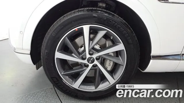 Genesis GV80 — Фото автомобиля 5