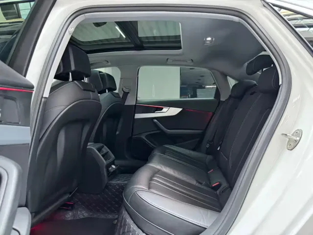 Audi A4L — Фото автомобиля 13