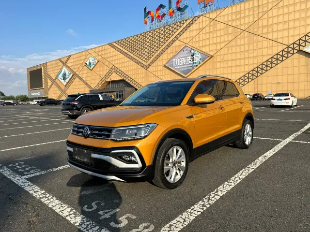 Фотография автомобиля — Volkswagen T-Cross