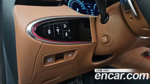Genesis GV70 2.5T Бензин AWD — Фото автомобиля 17