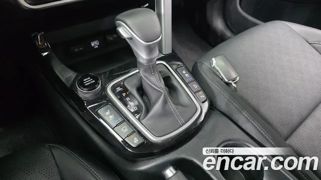Kia Seltos Seltos Бензин 1.6 турбо 2WD — Фото автомобиля 9