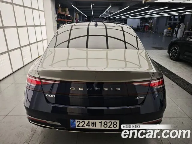 Genesis G90 RS4 — Фото автомобиля 4