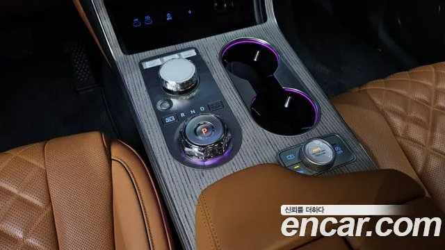Genesis GV80 2.5T Бензин AWD — Фото автомобиля 9