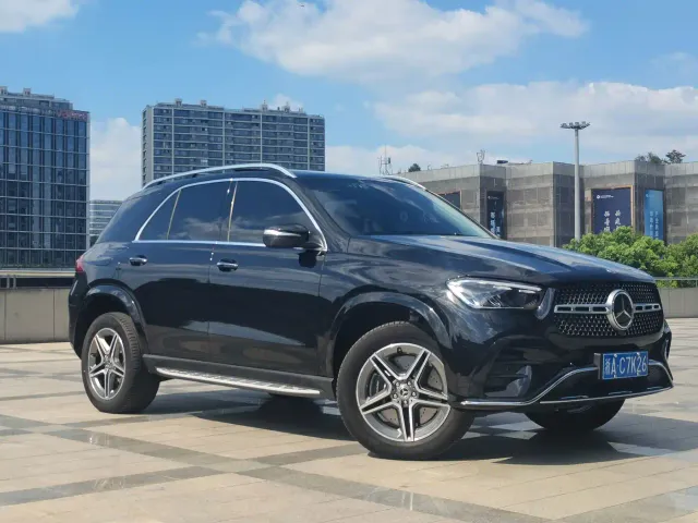 Mercedes-Benz GLE-Class — Фото автомобиля 3