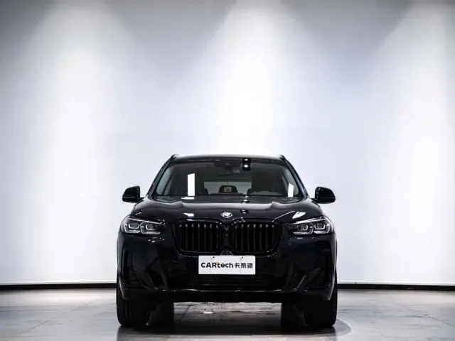BMW X3 — Фото автомобиля 4