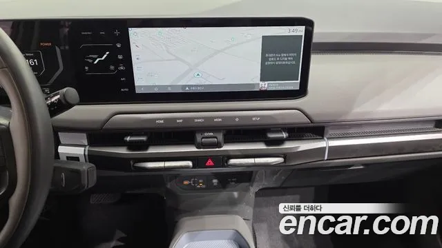 Kia EV3 Standard 2WD — Фото автомобиля 13