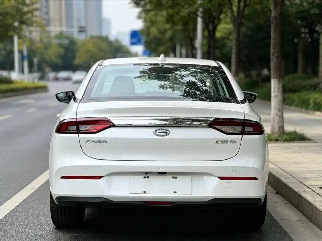GAC Aion S — Фото автомобиля 9