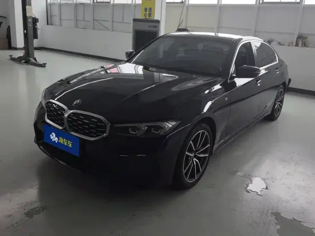 Фотография автомобиля — BMW 3 Series