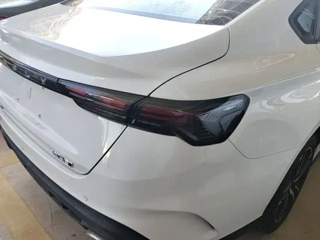 Geely Binrui — Фото автомобиля 7