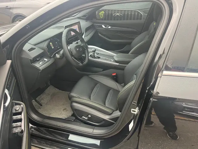 Geely Xingrui — Фото автомобиля 13