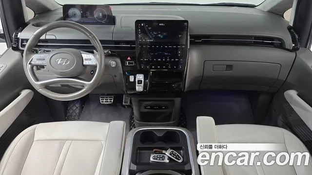 Hyundai Staria — Фото автомобиля 10