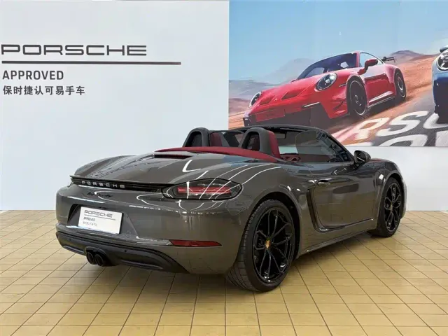 Porsche 718 — Фото автомобиля 3