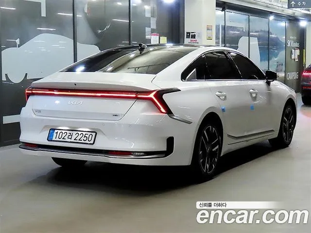 Kia K8 (New) Hybrid — Фото автомобиля 5