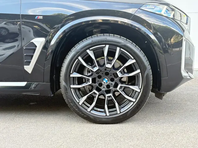 BMW X5 — Фото автомобиля 9