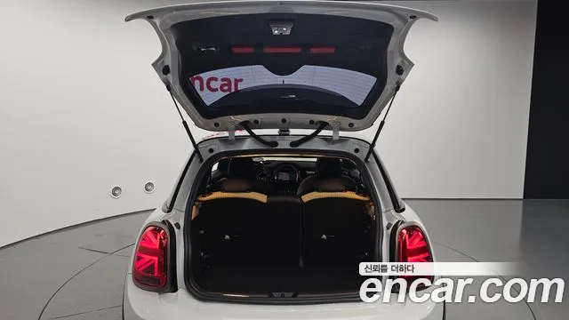 MINI Cooper Cooper Electric — Фото автомобиля 20