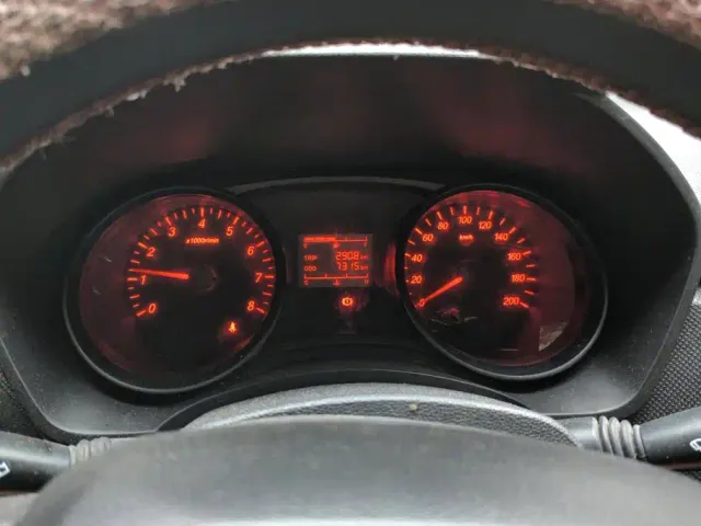 Wuling Hongguang — Фото автомобиля 14