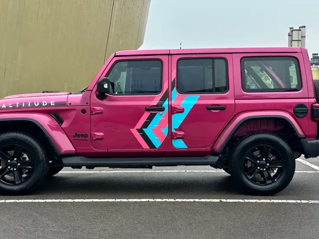 Jeep Wrangler — Фото автомобиля 8