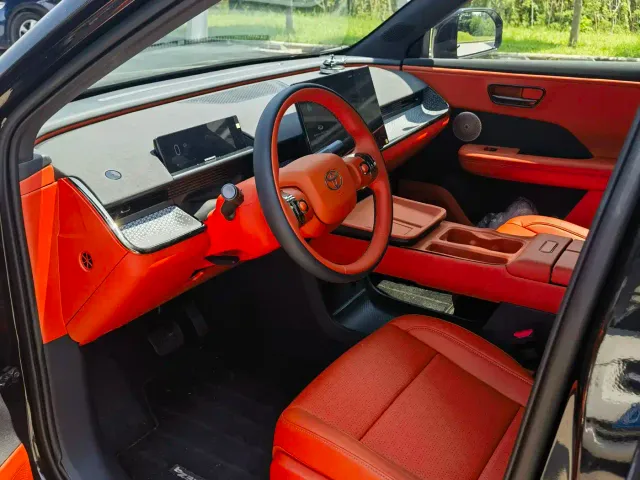 Toyota BoZhi 3X — Фото автомобиля 16