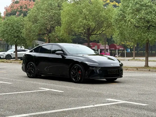 Dongfeng eπ 007 — Фото автомобиля 3