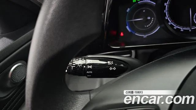 Hyundai Avante CN7 — Фото автомобиля 28