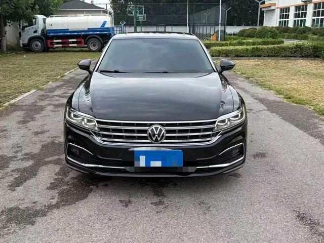Volkswagen Phideon — Фото автомобиля 2