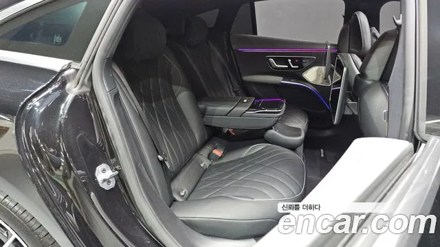 Mercedes-Benz EQS — Фото автомобиля 8