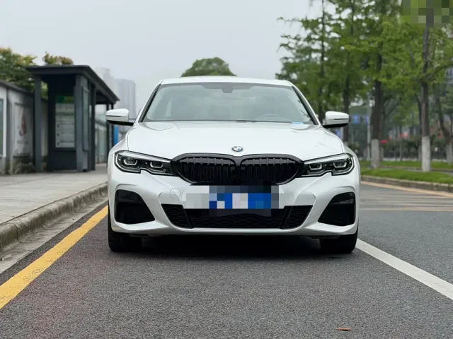 BMW 3 Series — Фото автомобиля 2