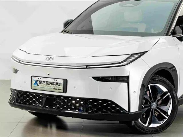 Toyota BoZhi 3X — Фото автомобиля 2