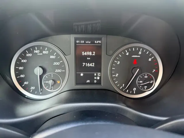 Mercedes-Benz Vito — Фото автомобиля 15