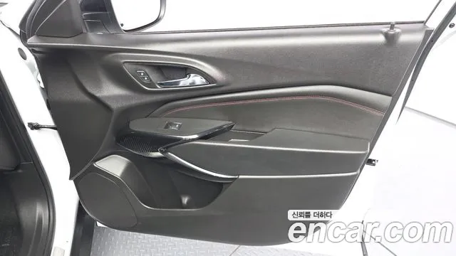 ChevroletGMDaewoo Trax Trax Кроссовер — Фото автомобиля 24