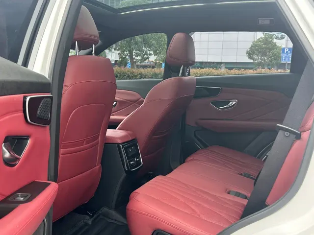 Jetour X70 Plus — Фото автомобиля 6