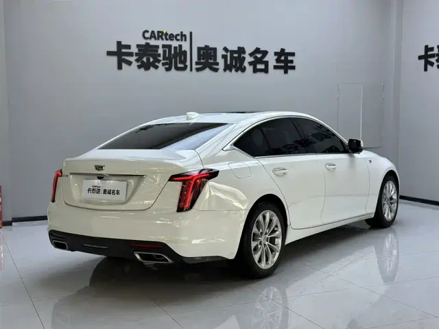 Cadillac CT5 — Фото автомобиля 6