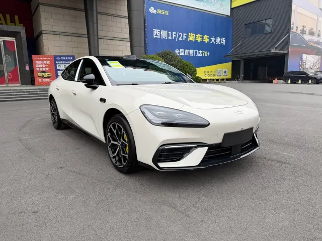 Geely Galaxy TT — Фото автомобиля 3