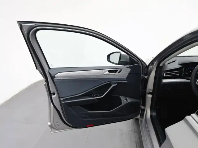 Volkswagen Sagitar 2023 280TSI DSG Surpass Plus Edition — Фото автомобиля 8