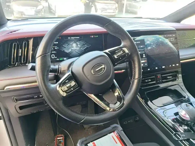 GAC Trumpchi M8 — Фото автомобиля 10