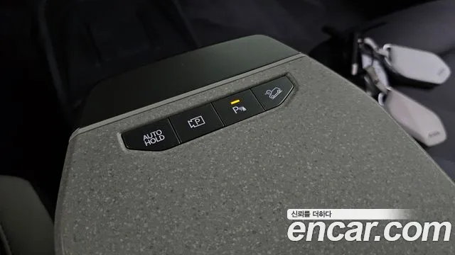 Kia EV3 Long Range 2WD — Фото автомобиля 29