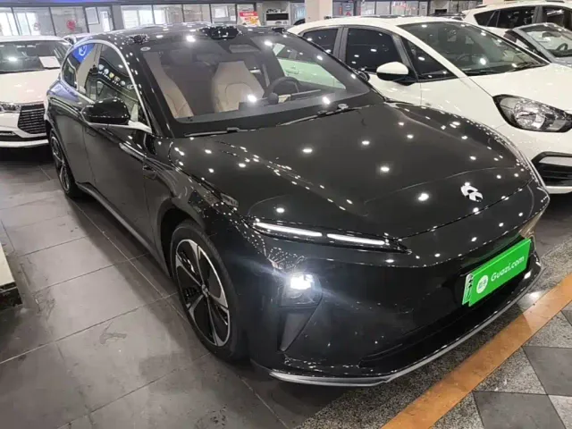 Nio ET5 Touring — Фото автомобиля 3