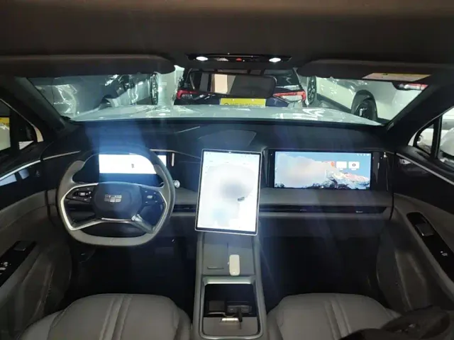 Geely Galaxy L7 — Фото автомобиля 9