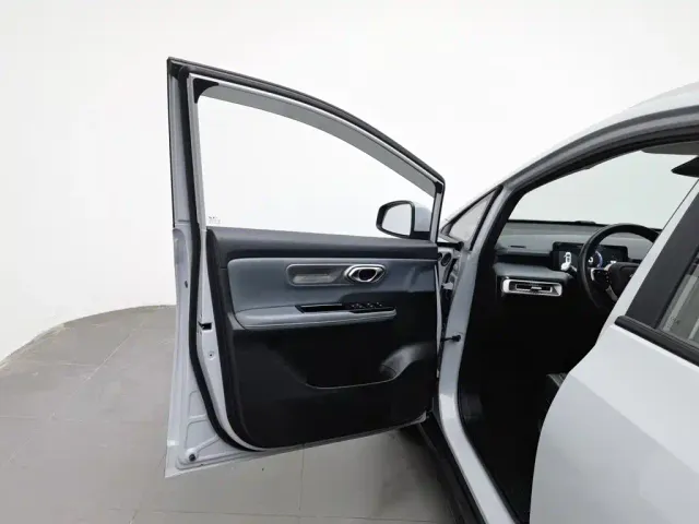 GAC Aion Y — Фото автомобиля 8