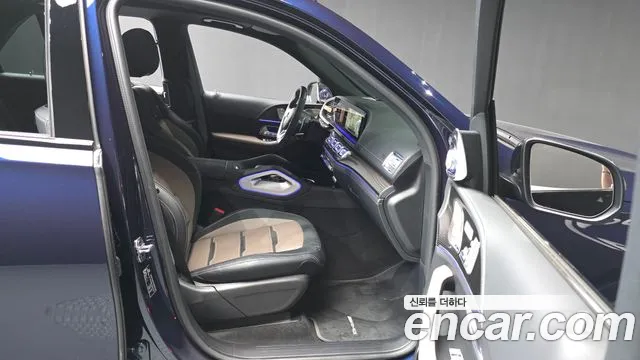 Mercedes-Benz GLE-Class — Фото автомобиля 9