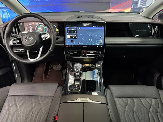 GAC Trumpchi M8 — Фото автомобиля 9